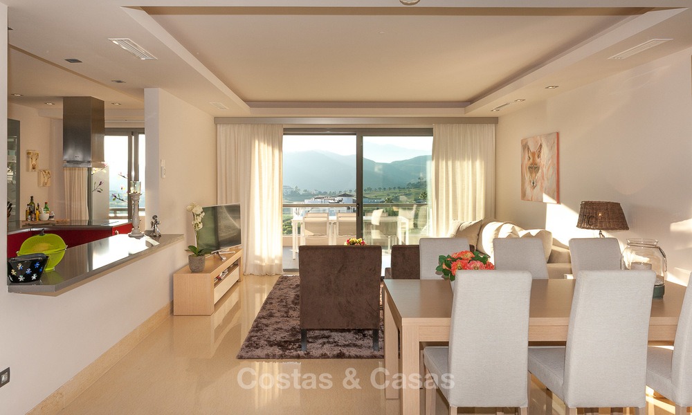 Los Arrayanes Golf: Moderne, ruime, luxe Appartementen en Penthouses te koop in Marbella - Benahavis 14013