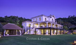 Fraaie gerenoveerde luxe villa in rustieke stijl te koop binnen het exclusieve La Zagaleta Golfresort, Benahavis - Marbella 23279 