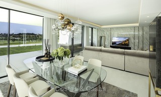 Prachtige volledig gerenoveerde luxe villa te koop, direct aan de golfbaan, Nueva Andalucia, Marbella 14244 