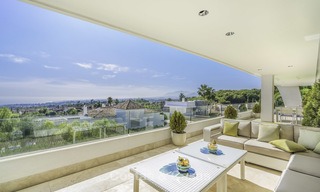 Verbluffend super deluxe 5 slaapkamer penthouse appartement met panoramisch zeezicht te koop in Sierra Blanca op de Golden Mile, Marbella 14277 