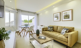 Volledig gerenoveerd appartement met panoramisch zeezicht te koop, direct aan het strand, Mijas Costa 14655 
