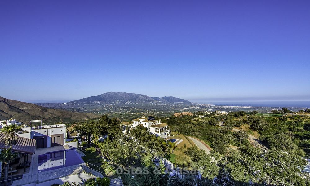 Spectaculaire, moderne nieuwbouw villa met adembenemend zee-, berg- en valleizicht te koop, instapklaar, Oost-Marbella 14750