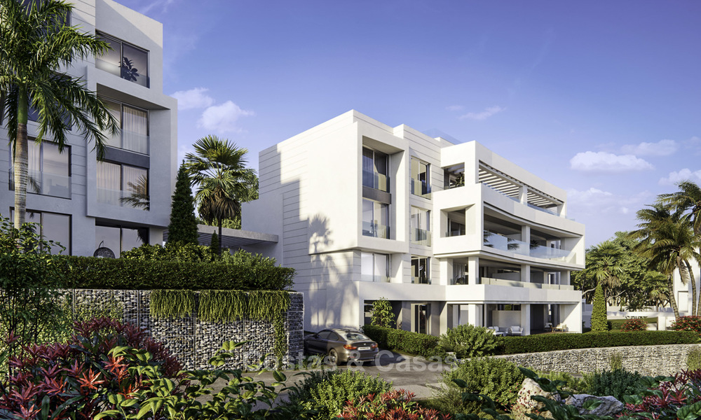 Nieuwe luxueuze appartementen direct aan de golfbaan te koop, met prachtig zee- en golfzicht, Oost-Marbella 16765