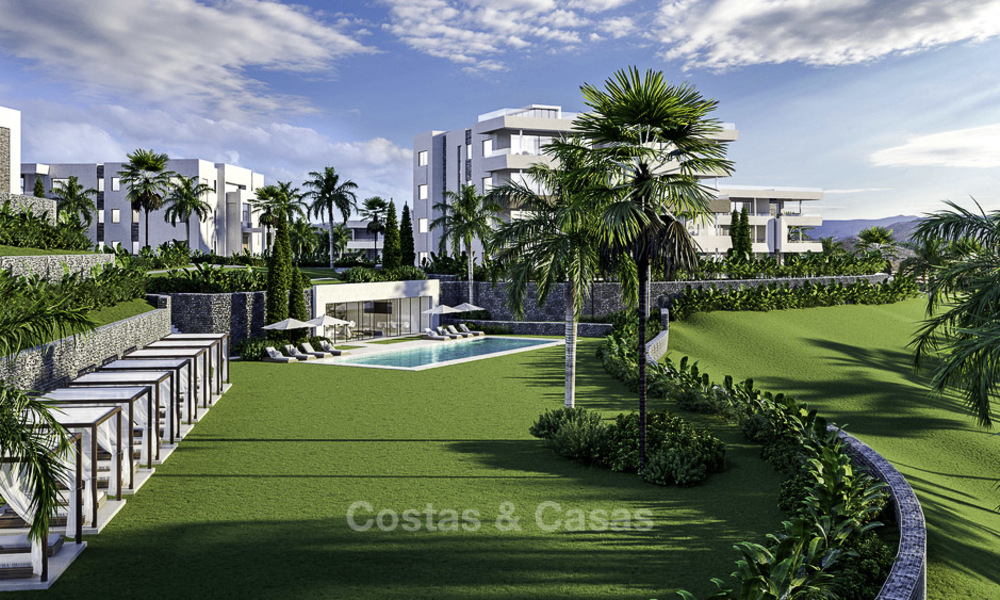 Nieuwe luxueuze appartementen direct aan de golfbaan te koop, met prachtig zee- en golfzicht, Oost-Marbella 16775