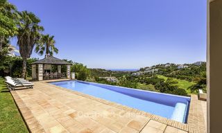 Prachtige villa in modern-mediterrane stijl te koop, eerstelijns golf, Benahavis - Marbella 15411 