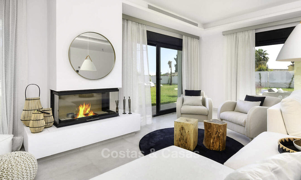 Nieuwe modern-mediterrane luxe villa te koop nabij het strand, instapklaar, Guadalmina Baja, Marbella 15501