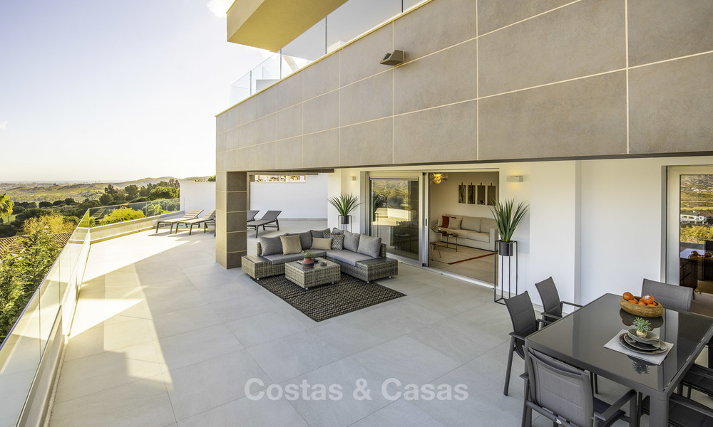 Moderne luxe-appartementen en penthouses te koop in een prachtig golfresort in Mijas, Costa del Sol. Laatste appartement! 16666