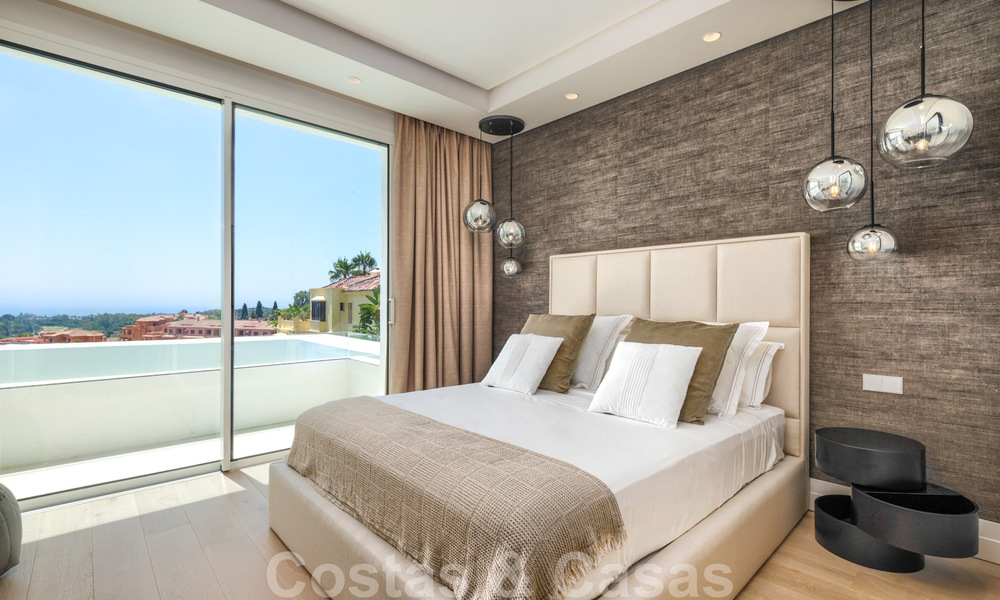 Prachtige eigentijdse luxe villa met uitzicht op zee en bergen te koop, Benahavis - Marbella 27994