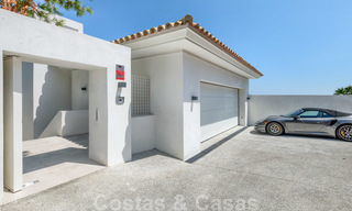 Prachtige eigentijdse luxe villa met uitzicht op zee en bergen te koop, Benahavis - Marbella 28053 