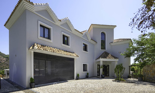 Charmante rustiek-moderne luxe villa met fantastische vergezichten te koop, in een prachtig landgoed te Benahavis - Marbella 16136 