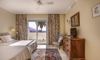 Te koop: eerstelijns golf schakelvilla met 4 slaapkamers op een golfdomein en met zeezicht, in Benahavis - Marbella 16326 