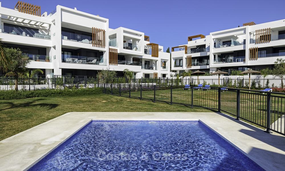 Kant en klaar nieuw modern tuinappartement te koop, op loopafstand van het strand en voorzieningen, tussen Marbella en Estepona 16964