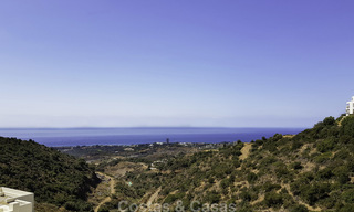 Modern penthouse te koop in Marbella met zicht op de Middellandse Zee en een enorm terras op 1 niveau 16997 