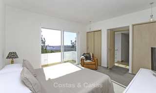 Eigentijdse villa met panoramisch zeezicht te koop, instapklaar, eerste lijn golf, Benahavis - Marbella 17261 