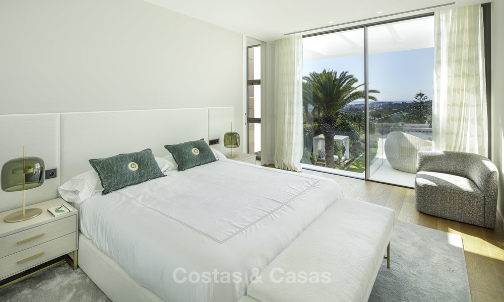  Indrukwekkende ultramoderne villa met prachtig uitzicht op zee te koop in Nueva Andalucia's Golf Valley, Marbella 17551