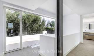 Moderne kant-en-klare luxe villa te koop, nabij het strand van Oost Marbella 17615 