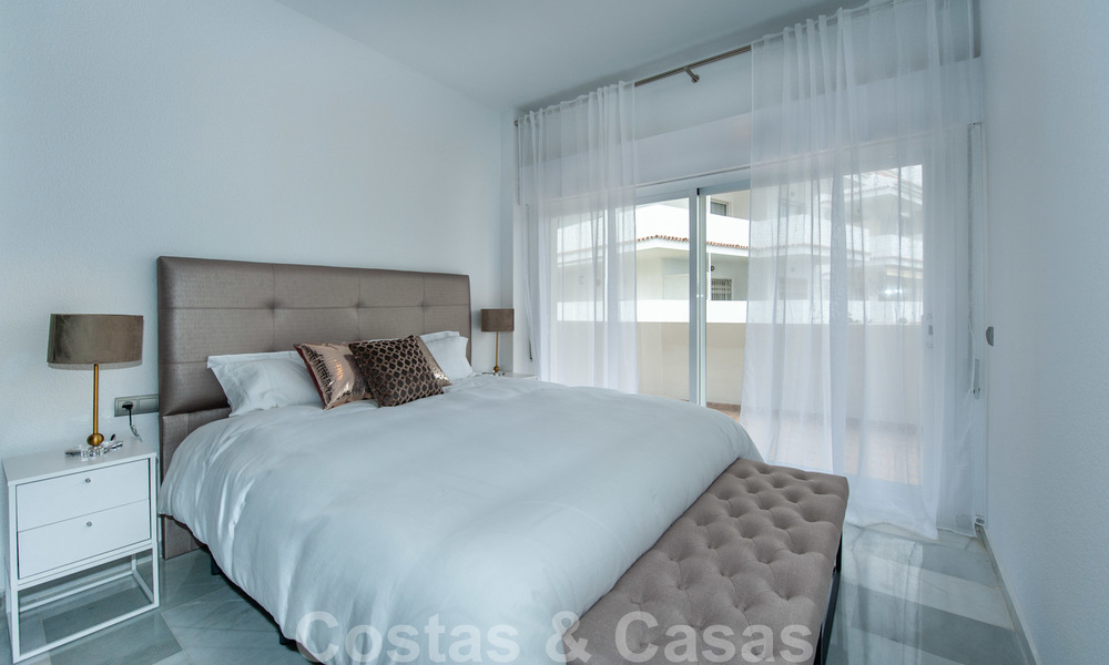 Instapklaar appartement te koop op een steenworp van alle voorzieningen en Puerto Banus in Nueva Andalucia, Marbella 21084
