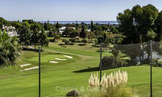 Appartementen te koop, met spectaculair uitzicht en direct aan Aloha Golf in Nueva Andalucia te Marbella 17953 