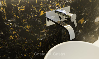 Majestueuze en zeer ruime super-de-luxe villa met prachtige tuinen te koop in Sierra Blanca, Marbella 18248 