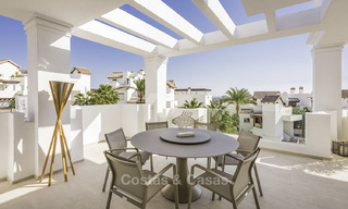 Nieuw luxe appartment te koop in een chic complex in Nueva Andalucia te Marbella 18396 