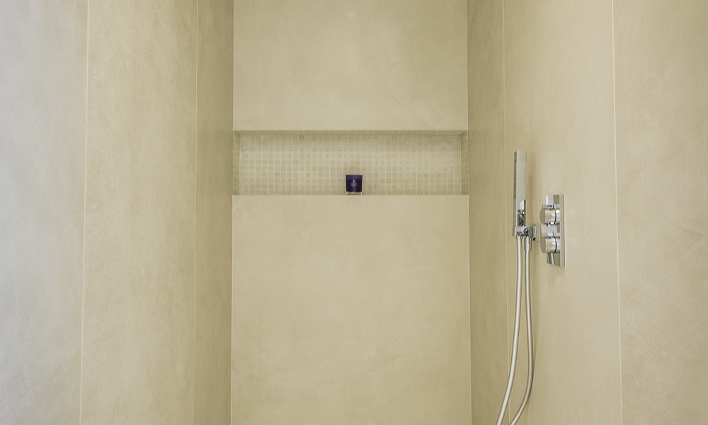 Nieuw luxe appartment te koop in een chic complex in Nueva Andalucia te Marbella 18404