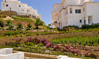 Nieuw luxe appartment te koop in een chic complex in Nueva Andalucia te Marbella 31970 