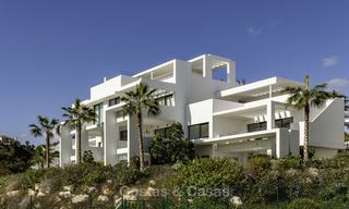 Modern penthouse appartement te koop, eerstelijns golf, in Benahavis - Marbella 18571 