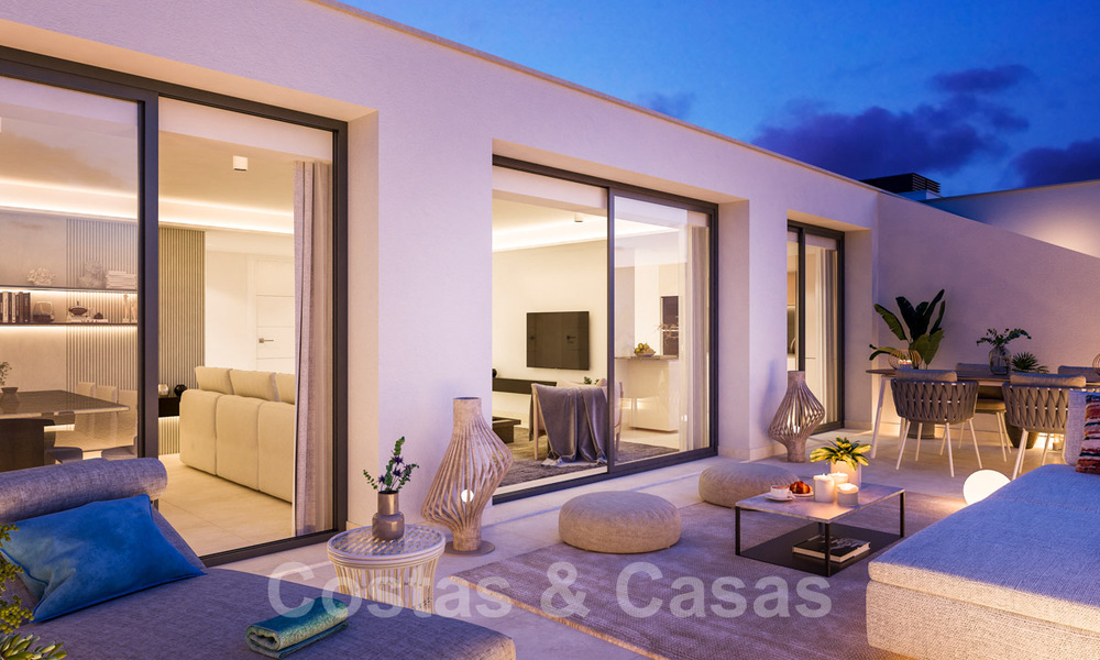 Nieuwe oogstrelende luxe-appartementen in een exclusief complex aan het strand te koop, in het centrum van Fuengirola, Costa del Sol 40238