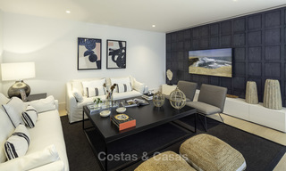 Fonkelnieuwe, instapklare moderne luxe villa met heerlijk zeezicht te koop in een gegeerde golfclub, Benahavis - Marbella 19563 