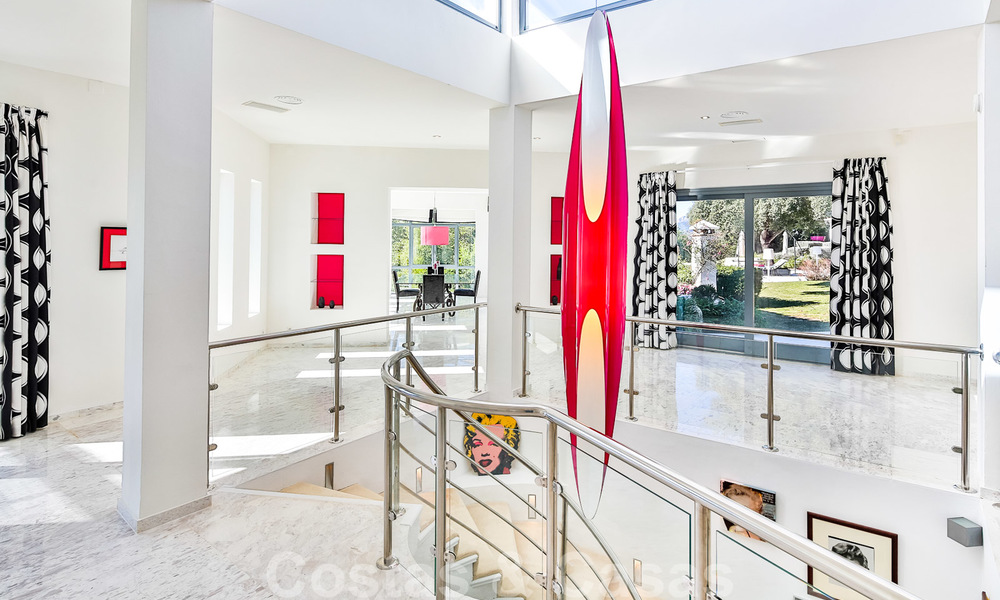 Eminente luxe villa op een supergroot perceel en met een onklopbaar 360º panoramisch uitzicht te koop, Oost-Marbella 19757