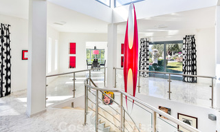Eminente luxe villa op een supergroot perceel en met een onklopbaar 360º panoramisch uitzicht te koop, Oost-Marbella 19757 