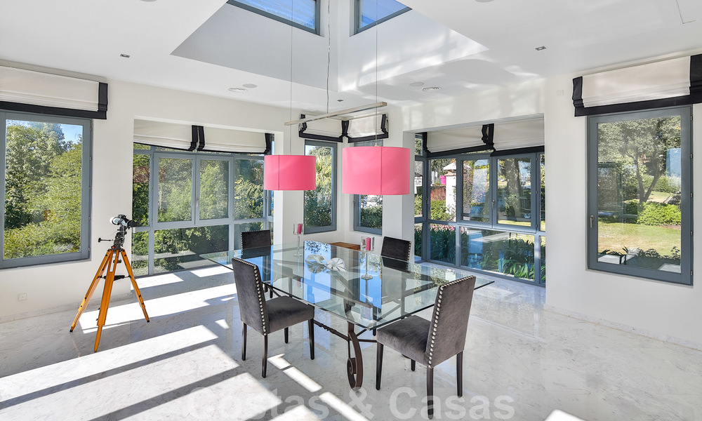 Eminente luxe villa op een supergroot perceel en met een onklopbaar 360º panoramisch uitzicht te koop, Oost-Marbella 19758