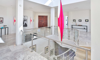 Eminente luxe villa op een supergroot perceel en met een onklopbaar 360º panoramisch uitzicht te koop, Oost-Marbella 19759 