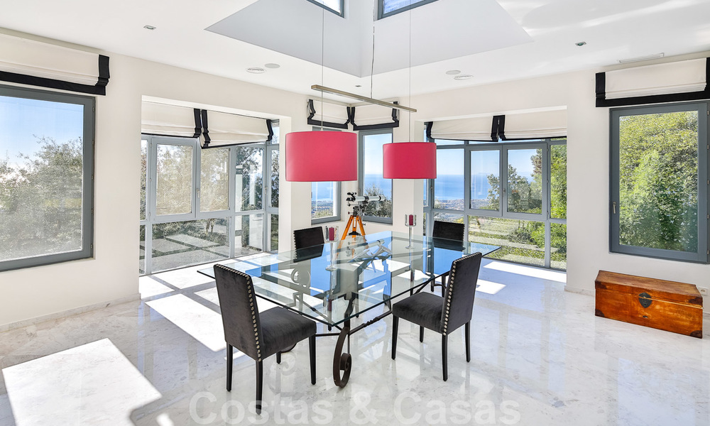 Eminente luxe villa op een supergroot perceel en met een onklopbaar 360º panoramisch uitzicht te koop, Oost-Marbella 19763