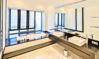 Eminente luxe villa op een supergroot perceel en met een onklopbaar 360º panoramisch uitzicht te koop, Oost-Marbella 19775 