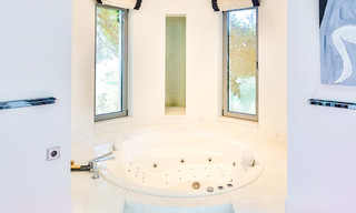 Eminente luxe villa op een supergroot perceel en met een onklopbaar 360º panoramisch uitzicht te koop, Oost-Marbella 19781 