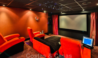 Eminente luxe villa op een supergroot perceel en met een onklopbaar 360º panoramisch uitzicht te koop, Oost-Marbella 19791 