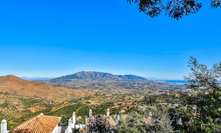 Eminente luxe villa op een supergroot perceel en met een onklopbaar 360º panoramisch uitzicht te koop, Oost-Marbella 19803 