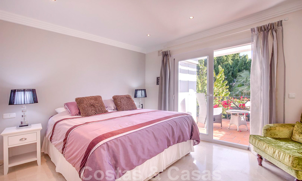 Mooi ingerichte, half vrijstaande schakelwoning te koop, op de eerste lijn van een prestigieuze golfbaan te Benahavis - Marbella 19902