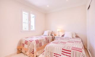 Mooi ingerichte, half vrijstaande schakelwoning te koop, op de eerste lijn van een prestigieuze golfbaan te Benahavis - Marbella 19907 