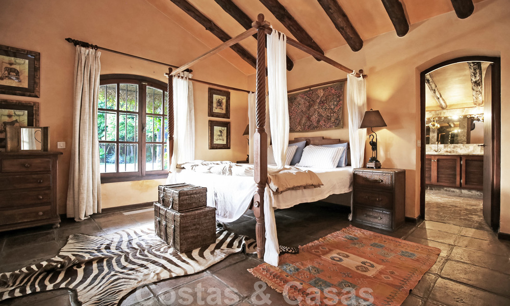 Unieke traditionele villa met apart gastenverblijf te koop, op loopafstand van San Pedro centrum, Marbella 20611
