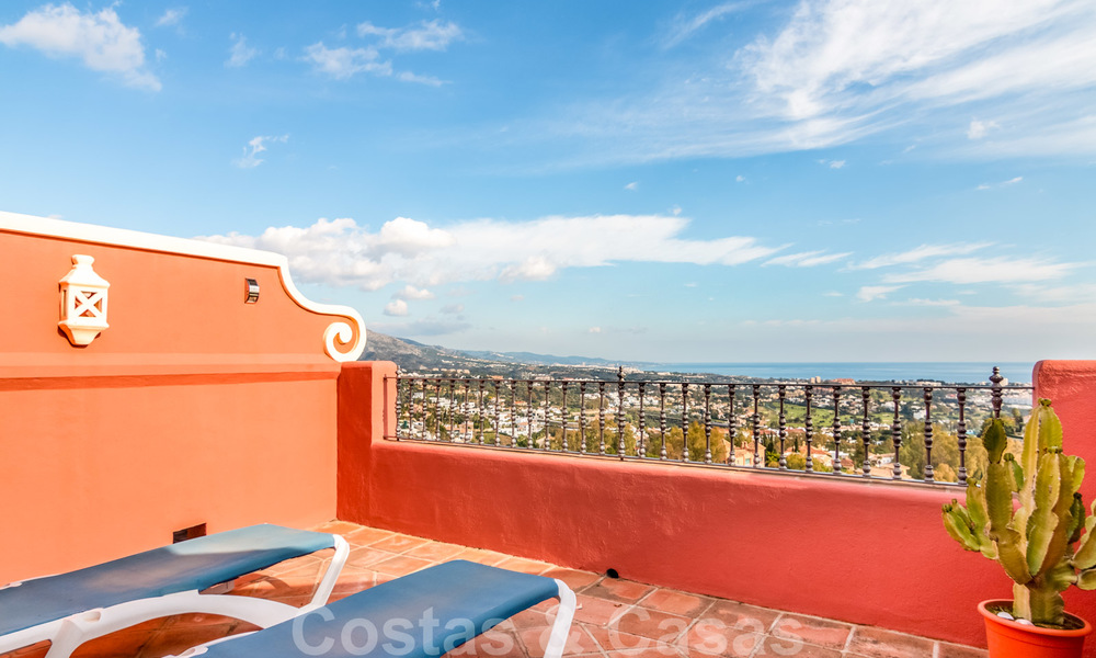 Prachtig penthouse appartement met panoramisch uitzicht op zee en de bergen te koop in Benahavis - Marbella 20250