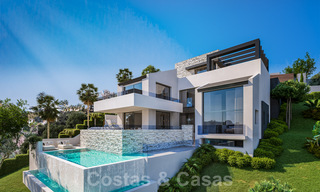 Prachtige kavel voor nieuwbouw villa projecten met goedgekeurde bouwvergunning en panoramisch zeezicht te koop in Elviria, Oost Marbella 36443 
