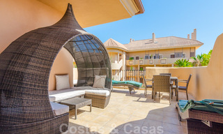 Aantrekkelijk, volledig gerenoveerd appartement in een prestigieus complex te koop, Nueva Andalucia, Marbella 20639 