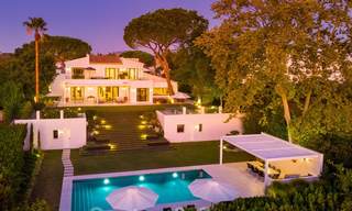 Te koop: moderne mediterrane meesterwerk villa met panoramisch uitzicht op zee, golf en de bergen, Nueva Andalucía, Marbella 20493 