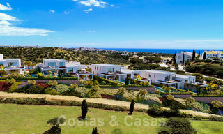 Gloednieuwe moderne half vrijstaande villa's met oogstrelend zeezicht te koop, Oost Marbella 20557 