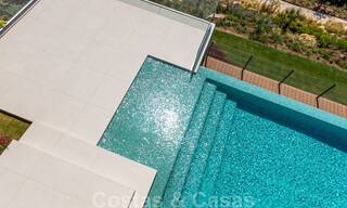 VERKOCHT. Super luxueuze eigentijdse villa met uitzicht op zee en bergen te koop in de Gouden Driehoek van Benahavis, Estepona, Marbella 29784 
