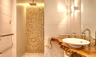 Charmante, volledig gerenoveerde luxe villa met uitzicht op zee en de bergen te koop, Nueva Andalucia, Marbella 20918 