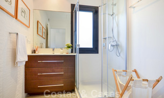 Moderne luxe villa met panoramisch zeezicht te koop in het prestigieuze Golden Mile district van Marbella 20957 