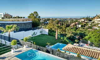 Te koop: instapklare nieuwe moderne villa met panoramisch uitzicht in een gegeerde urbanisatie in Benahavis - Marbella 21304 